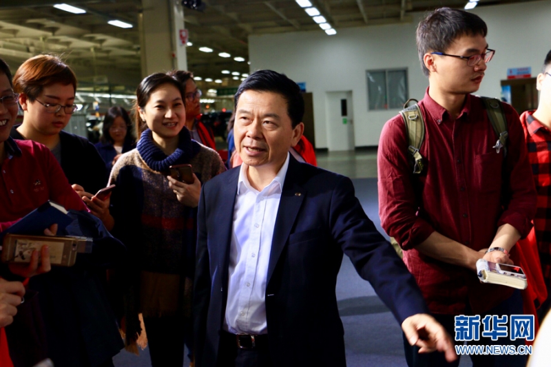 广汽传祺智能制造 60多秒生产一台新车