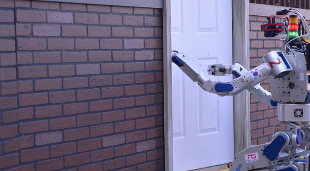 韩国用机器人当火炬手，背后是何方神圣？