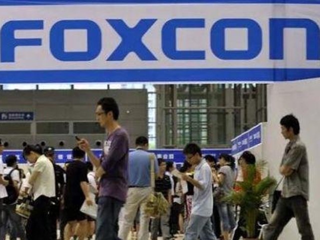 富士康计划用自动驾驶汽车接送厂区数千名员工