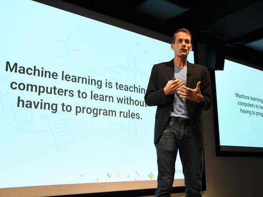 为了让你尽快用上AI,过去一年谷歌做了这些事儿