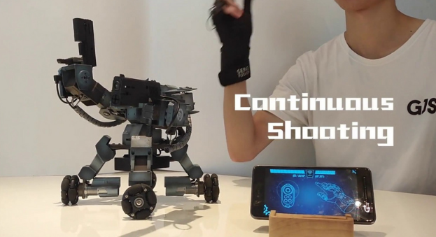 丰田发布新型机器人，穿上衣服就能够控制