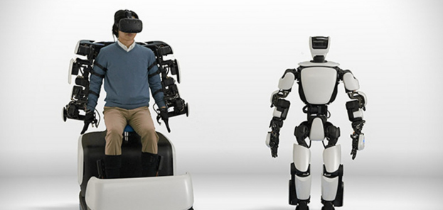 丰田发布新型机器人，穿上衣服就能够控制