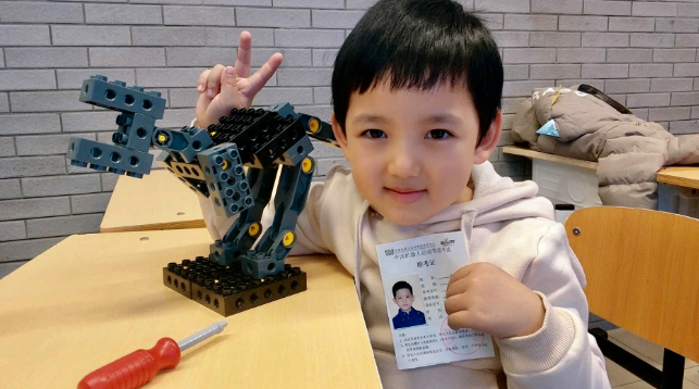 2017-2018中国机器人运动等级考试秋季考试北京站落幕