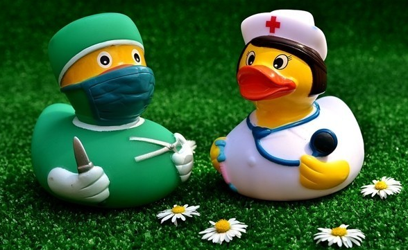 节约成本负担！日本医院投放后勤机器人