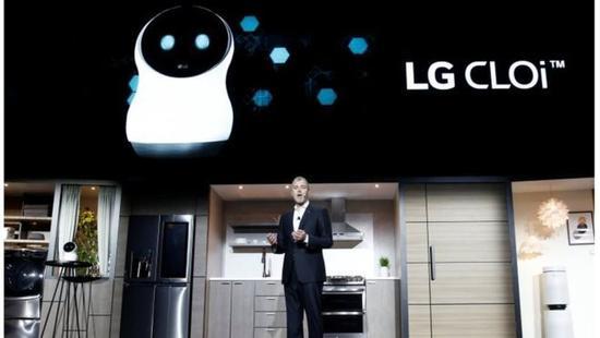 机器人早报:风口上的智能机器人 彷徨下的晋级之路