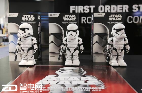 优必选CES展尖端"黑科技",双足机器人Walker首次亮相