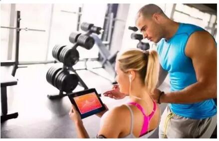 青岛将要打造的人工智能小镇，机器人伴随左右的24小时智慧生活