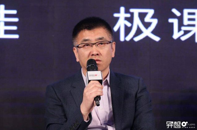 AI巨头预测2018:人工智能从概念到落地,今年或将大洗牌