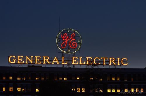 通用电气CEO发布致股东信：高层将换血 驳斥负面新闻“过于夸张”