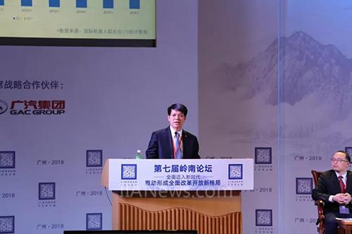 瑞松科技孙志强：不赞同&ldquo;机器人换人&rdquo;说法