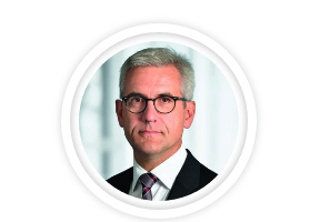 史毕福：人工智能创造新就业