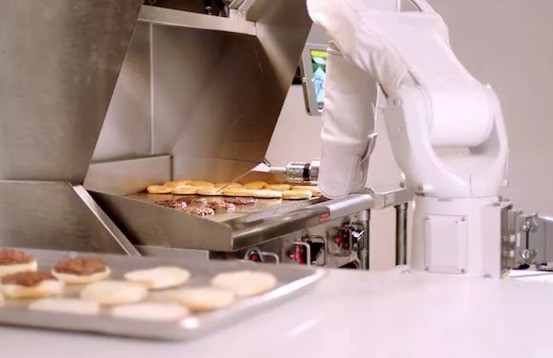 危机感！研究称机器人将取代青少年工作 