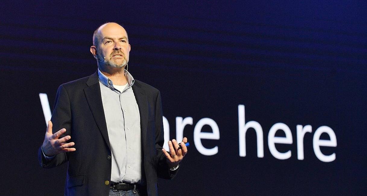 自主机器人时代的云计算 将云扩展到物理世界